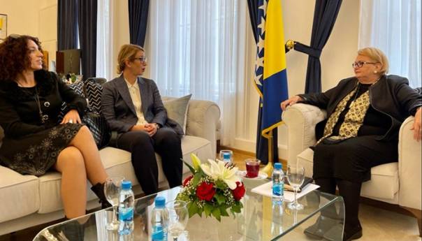 Turković razgovarala sa advokaticama Edina Vranja