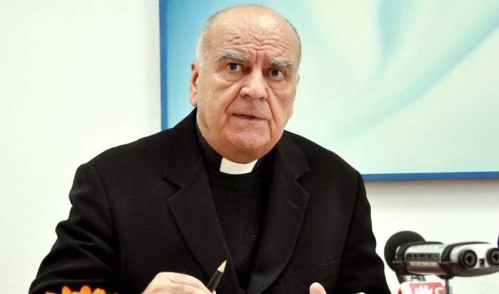 Biskup Perić naložio otvaranje crkvi i održavanje misa