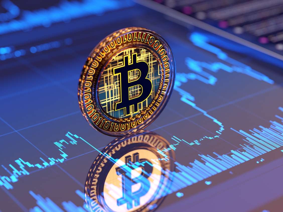 Bitkoin pao na najniži nivo u više od godinu dana, investito