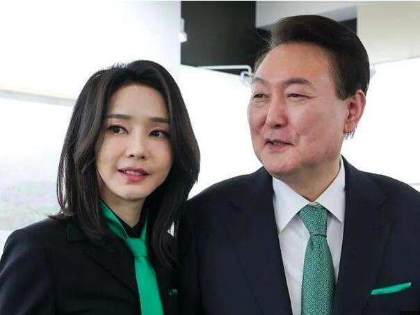 Bivša prva dama Južne Koreje Kim Keon Hee optužena za primanje mita