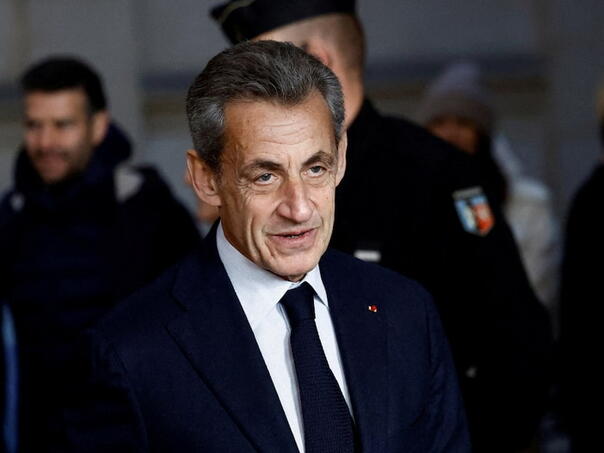 Bivšem predsjedniku Francuske Nicolasu Sarkozyju oduzeta Legija časti