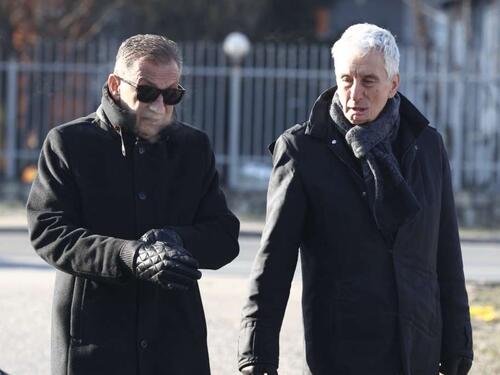 Bivši direktor OSA-e negirao krivicu za zloupotrebu položaja