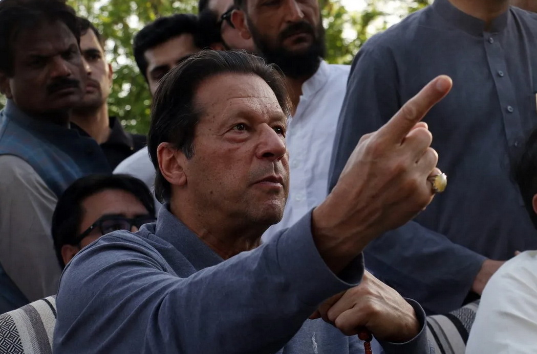 Bivši pakistanski premijer Imran Khan pušten iz pritvora