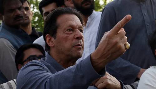 Bivši pakistanski premijer Imran Khan pušten iz pritvora