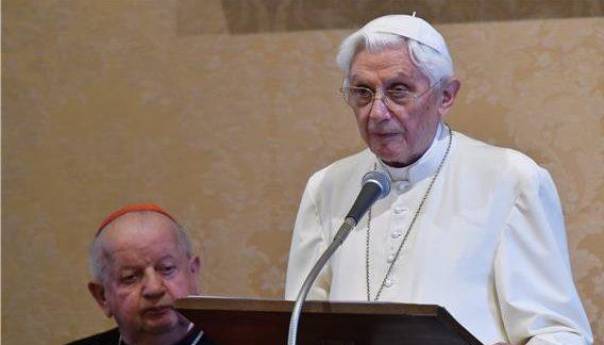Bivši papa Benedikt XVI priznao da nije govorio istinu u istrazi o svećeniku pedofilu
