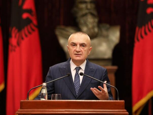 Nekadašnji predsjednik Albanije optužen za korupciju i pranje novca