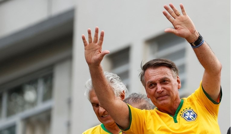 Bivši predsjednik Brazila optužen za krivotvorenje podataka o svojoj vakcinaciji