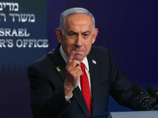 Bivši premijer Izraela: Hitno se moramo riješiti najgore vlade u historiji zemlje