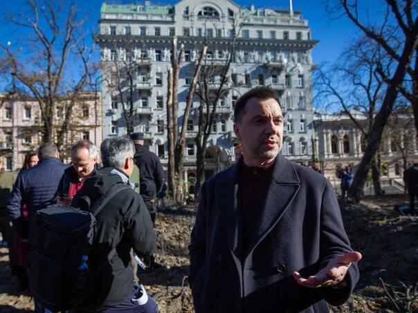 Bivši savjetnik želi srušiti Zelenskog: Korupcija, prisluškivanje protivnika, propala ofanziva