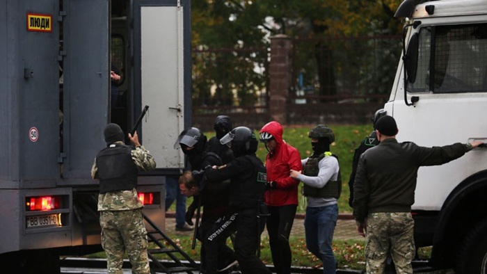 Bjeloruska policija privela desetine demonstranata
