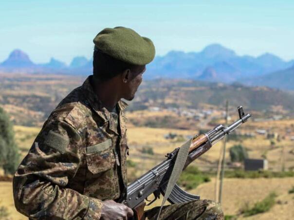 Bjesni rat u Africi, svi pozivaju na mir