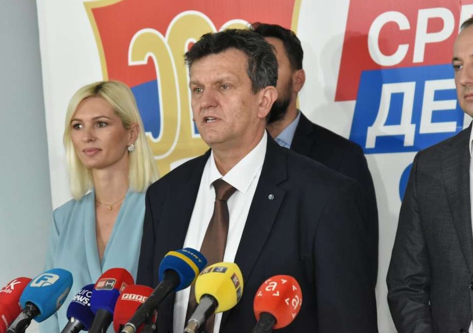 Blanuša najavio peticiju protiv poskupljenja struje u RS-u