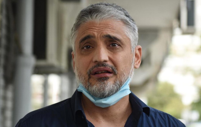 Blic: Čedomir Jovanović ima obostranu upalu pluća