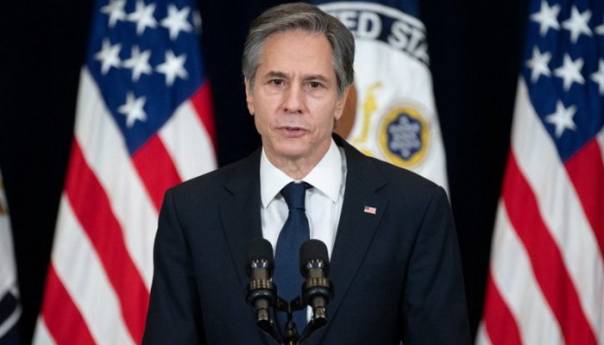 Blinken bh. liderima: Odmaknuti se od balansiranja na ivici rata