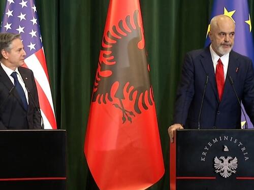 Blinken: Dijalog je jedini put naprijed za Kosovo i Srbiju
