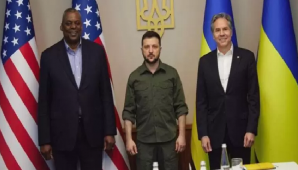 Blinken i Austin najavljuju povratak američkih diplomata u Ukrajinu