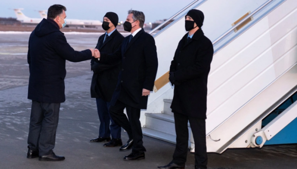 Blinken: Rusija bi mogla izvesti napad u vrlo kratkom roku