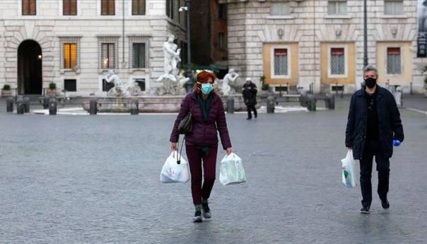 Blizu 22.000 novih slučajeva korone u Italiji, više od 200 preminulih