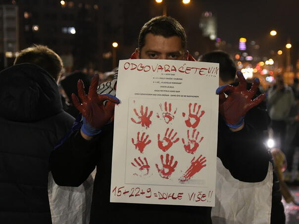 Blokiran Varadinski most u Novom Sadu, aktivistkinje puštene iz pritvora