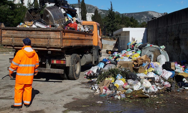 Blokirano privremeno odlagalište otpada u Rodoču