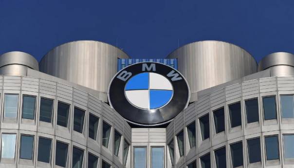 BMW počinje proizvoditi zaštitne maske