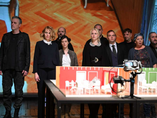 BNP: Premijerno izvedena predstava "Tri sestre"