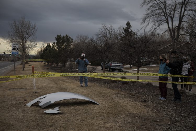 Boeing 777 sigurno sletio u Denver nakon kvara motora