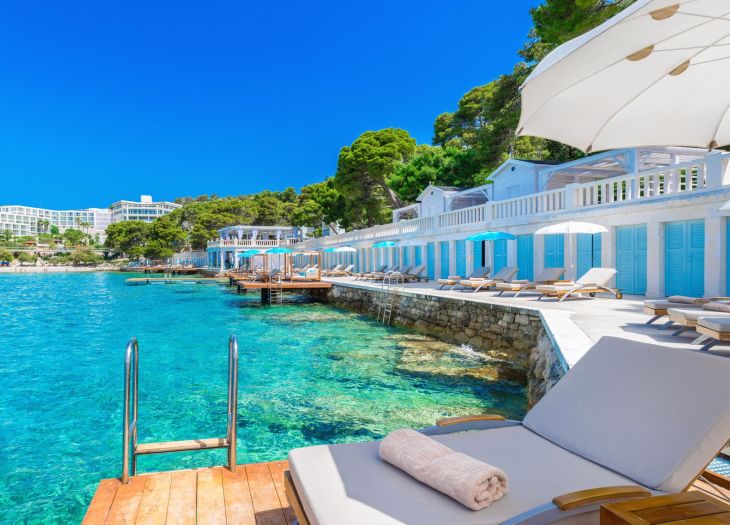 Bogati arapski šeik kupio Sunčani Hvar, cijena je posebna priča