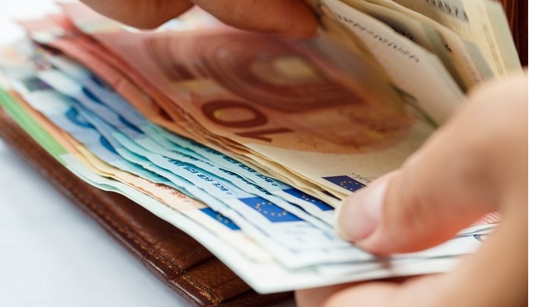 Bogatiji Evropljani postali štedljivi zbog pandemije