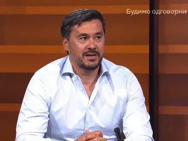 Bogdanović: Ljudi, kakvo slavlje? Tadić igra libera, neshvatljivo!