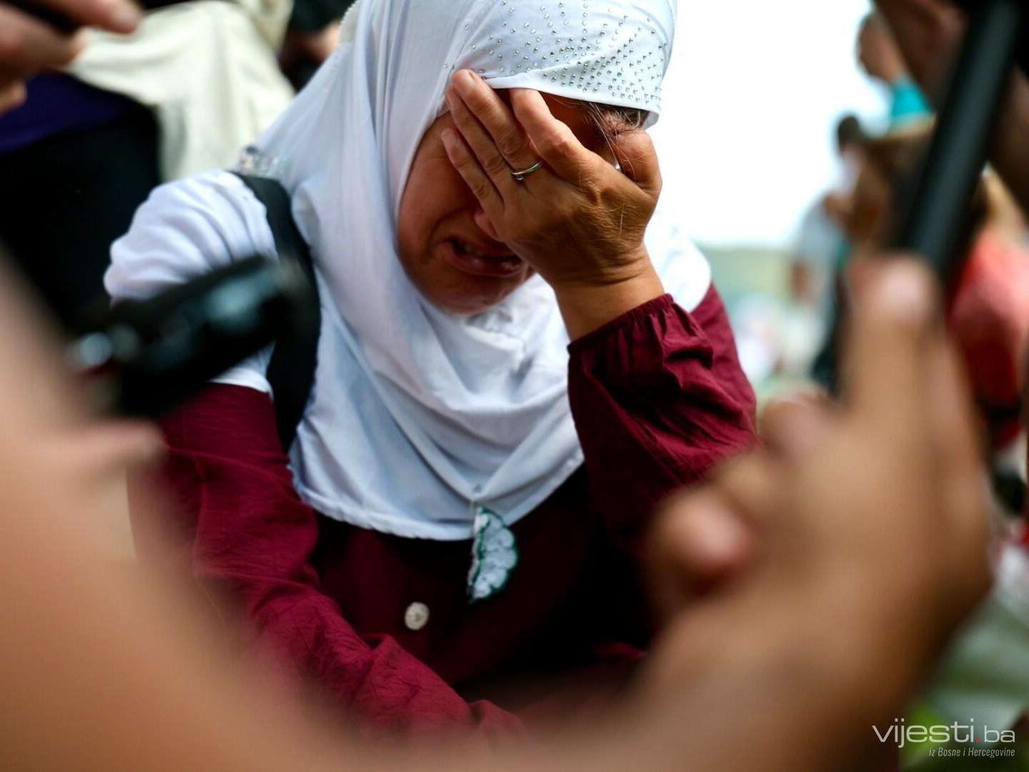 Bol i neizvjesnost: Za 950 žrtava genocida u Srebrenici potraga i dalje traje