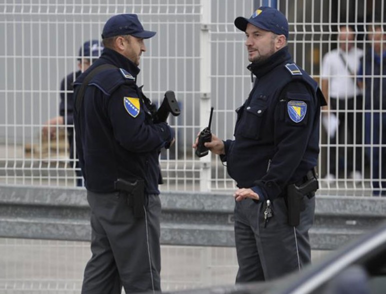 Bolje plate za vojnike i uposlenike policijskih agencija BiH