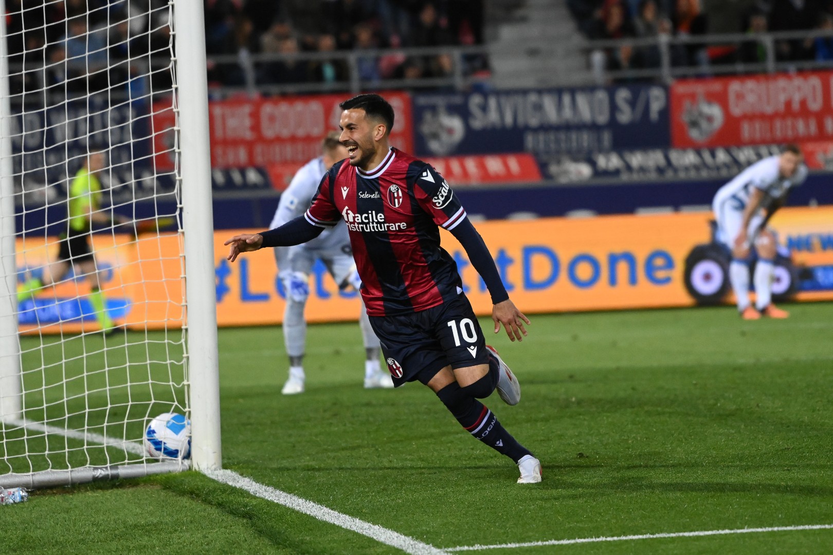 Bologna savladala Inter i udaljila ga od odbrane titule