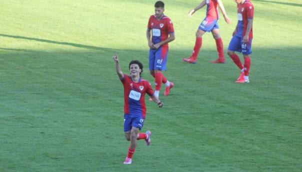 Borac do vrha napunio mrežu slabašne Mladosti