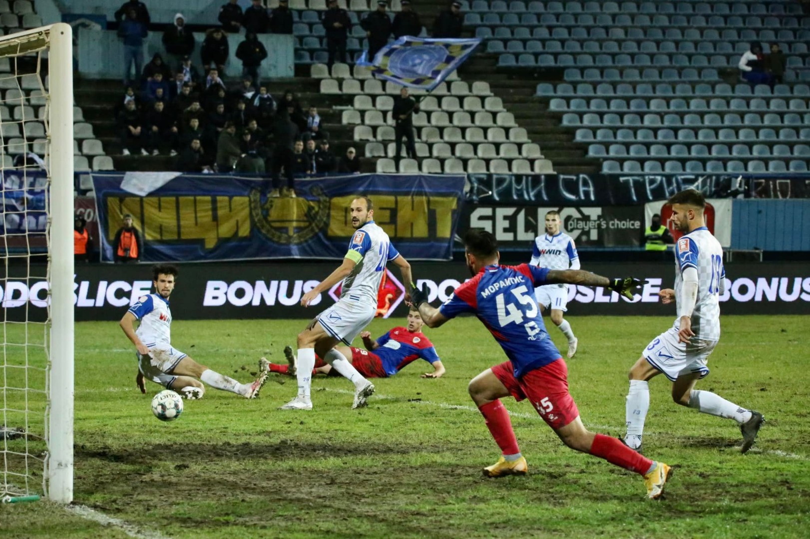 Borac remizirao s fenjerašem u Bijeljini