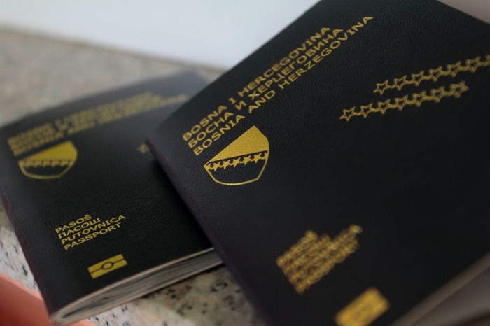 Boravišnu dozvolu EU dobilo 33.212 državljana BiH