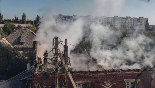 Borbe u Bahmutu vode se 24 sata, situacija je kritična