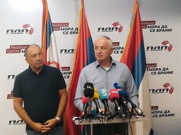 Borenović: Dodik je prodao narod za kumovsku zgradu