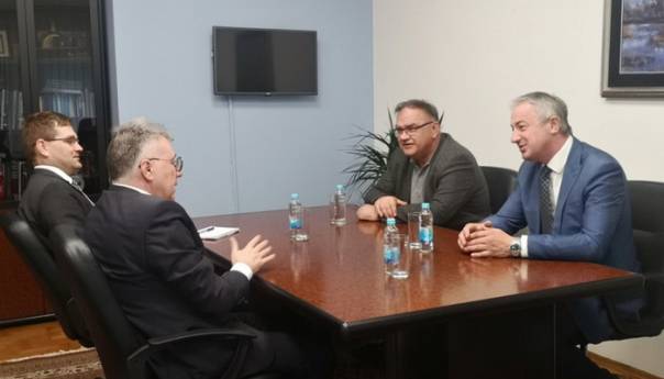 Borenović i Ivanić zahvalili Rusiji na zaštiti RS-a