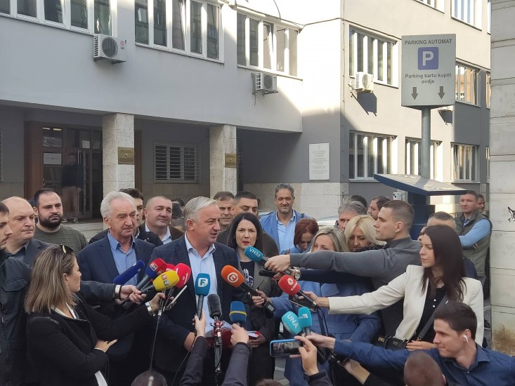 Borenović najavio krivične prijave: Ovoriti sve vreće