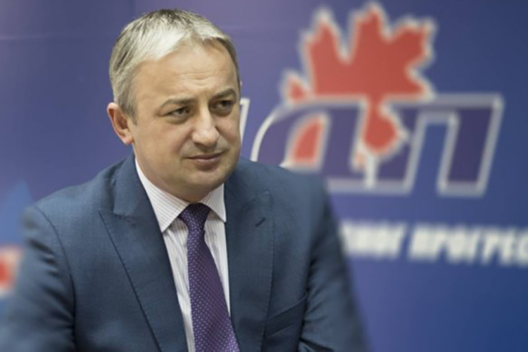 Borenović o Dodiku: Kad o tebi loše govori konvertit, znači da si na pravom putu