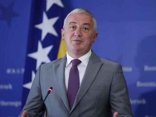 Borenović: Prevoznici iz BiH suočeni sa diskriminacijom u EU