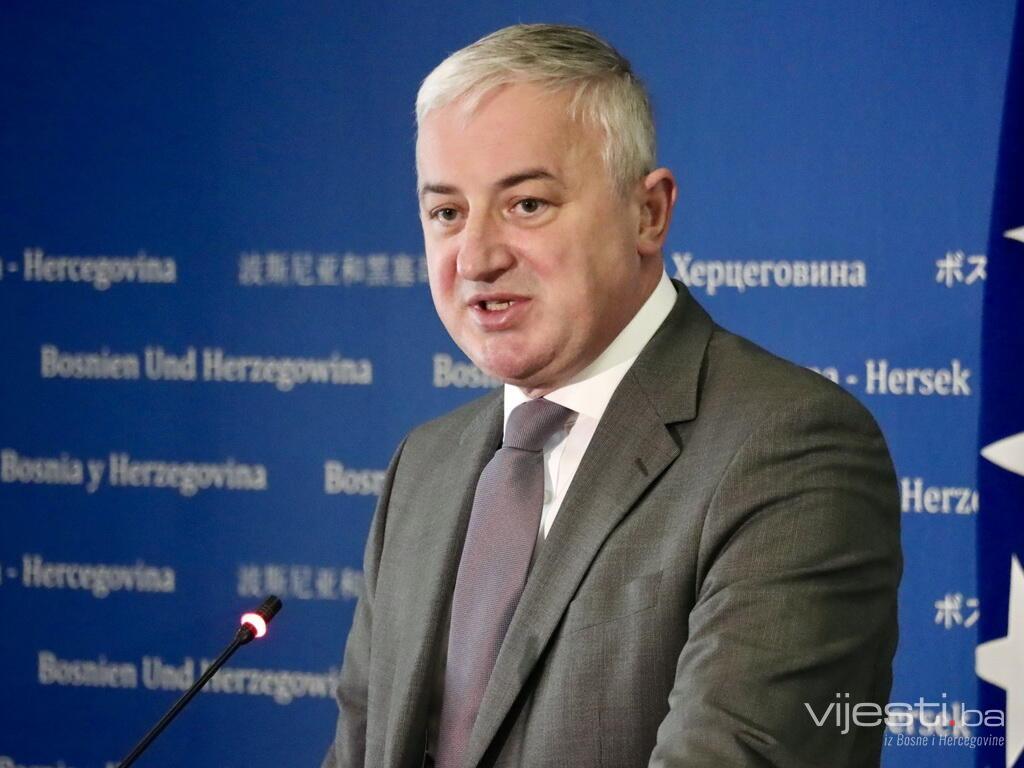 Borenović prijavio Koaliciju "Pod lupom" zbog prijave za preuranjenu kampanju