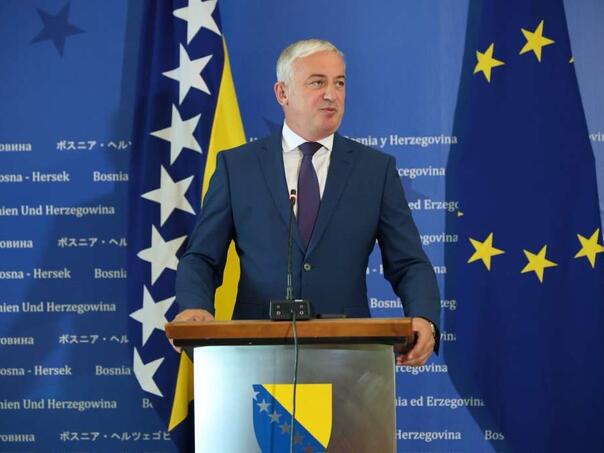 Borenović: Prijedlog budžeta je velika sramota vlasti