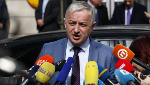 Borenović: Šmitova odluka o Vladi FBiH dovodi u pitanje saradnju sa Vladom RS