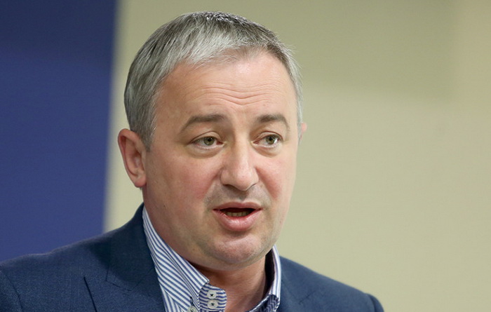 Borenović: SNSD pristupio 'Inzkovom poslaničkom klubu'