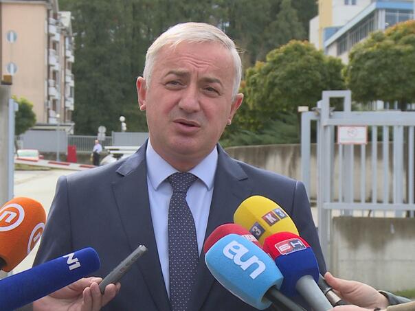Borenović u SIPA-i: Ovo je izborna prevara, takozvana muljaža