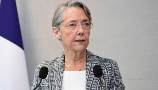 Borne: Francuska mora proći kroz 'razdoblje ozdravljenja'