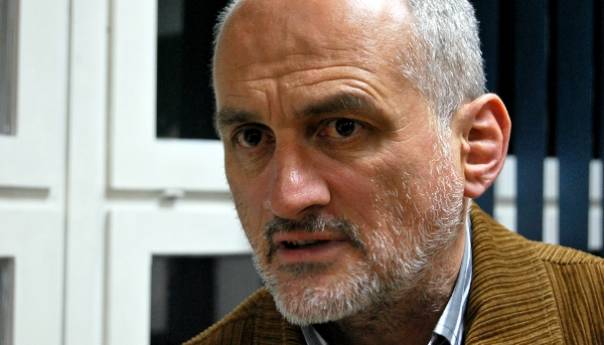 BORO KONTIĆ - KNJIGA O PROFESORU GREBI