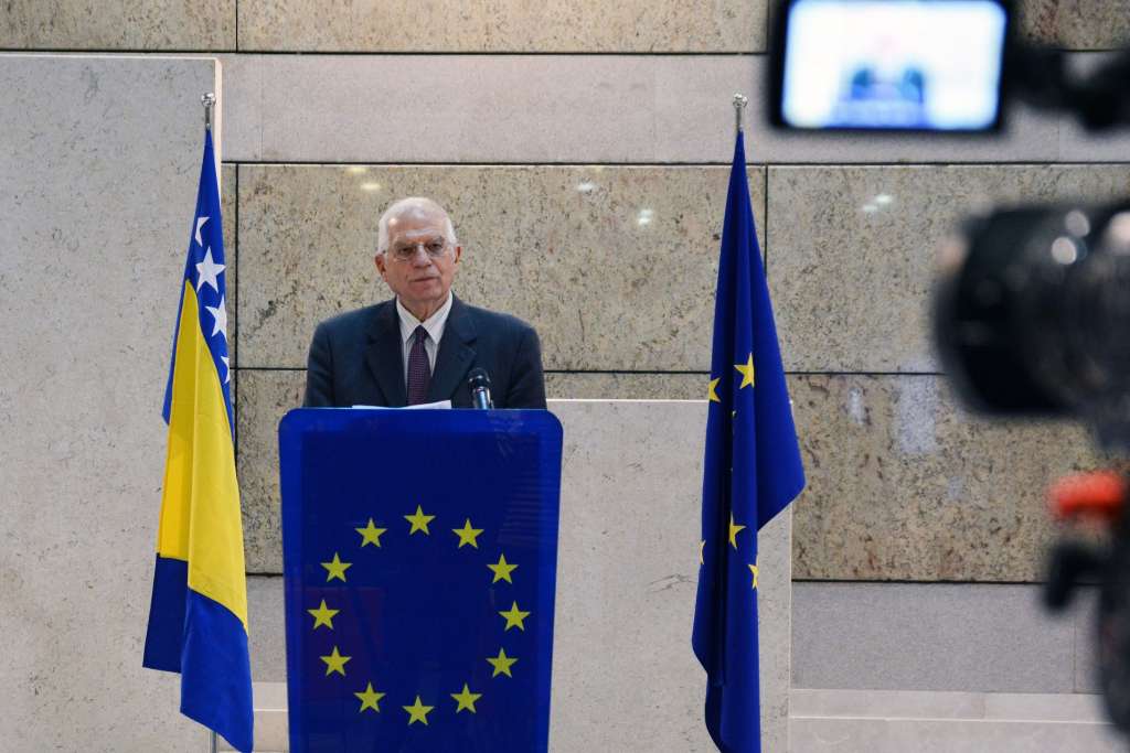 Borrel obećao nove sankcije EU protiv Rusije
